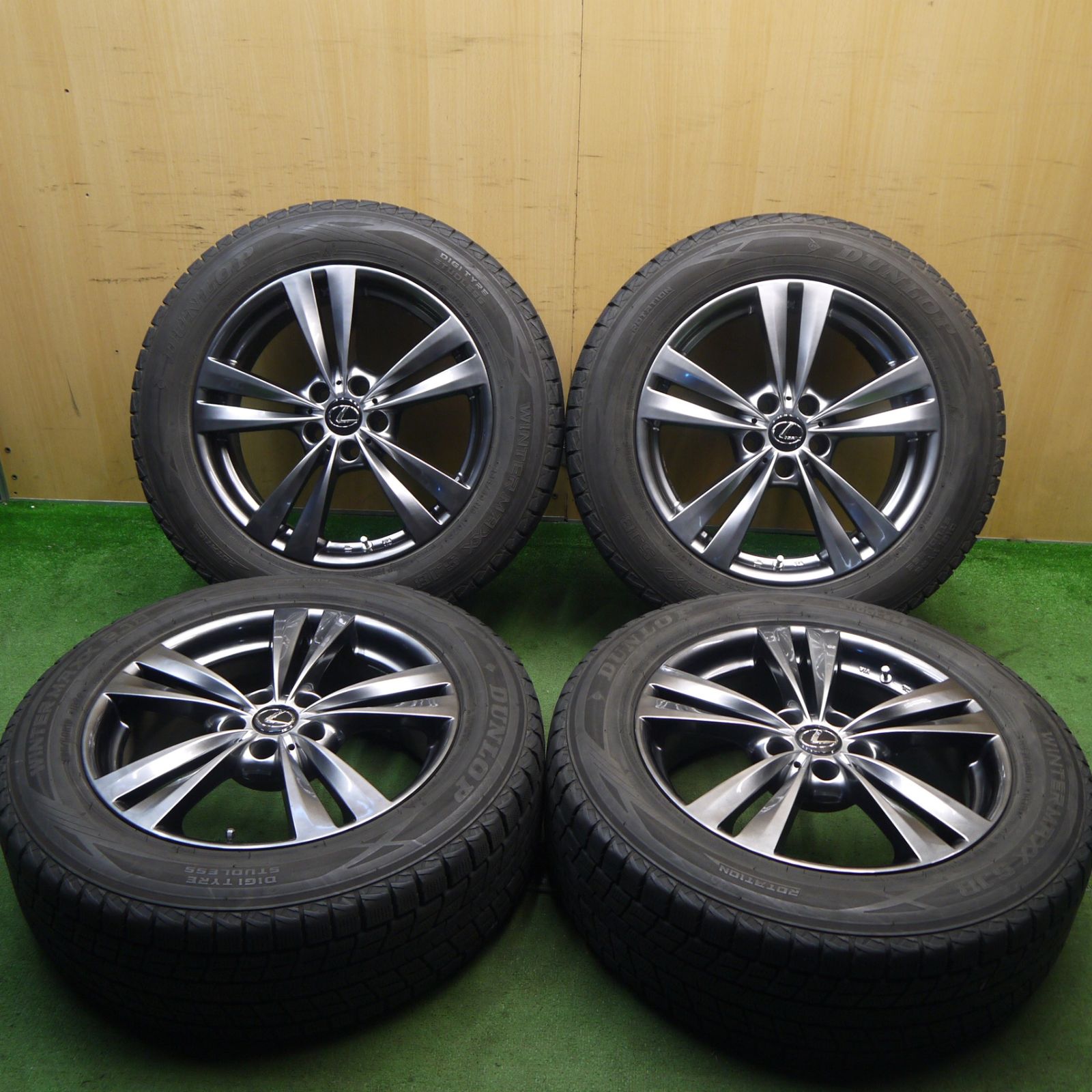 バリ溝美品】ダンロップウィンターマックス SJ8+ 265/60R18 ダンロップ