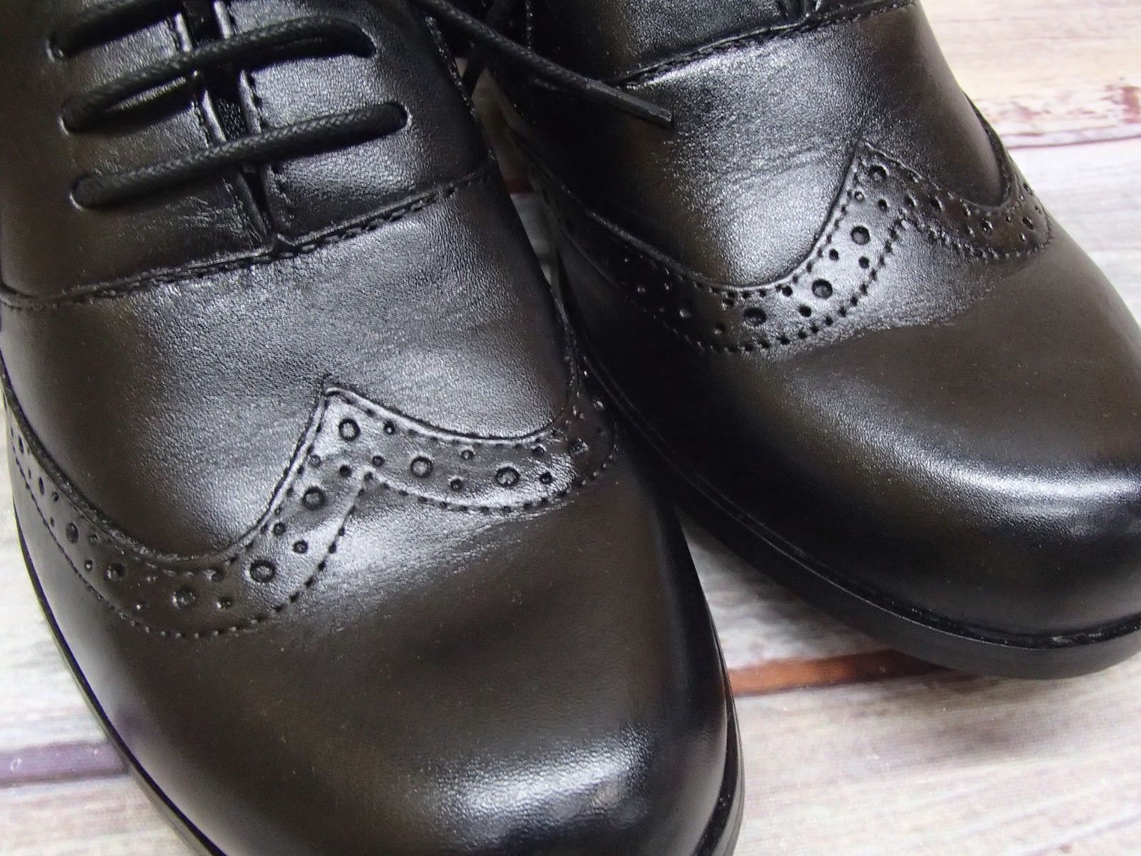 クラークス】Falconet Uma レースアップシューズ 25