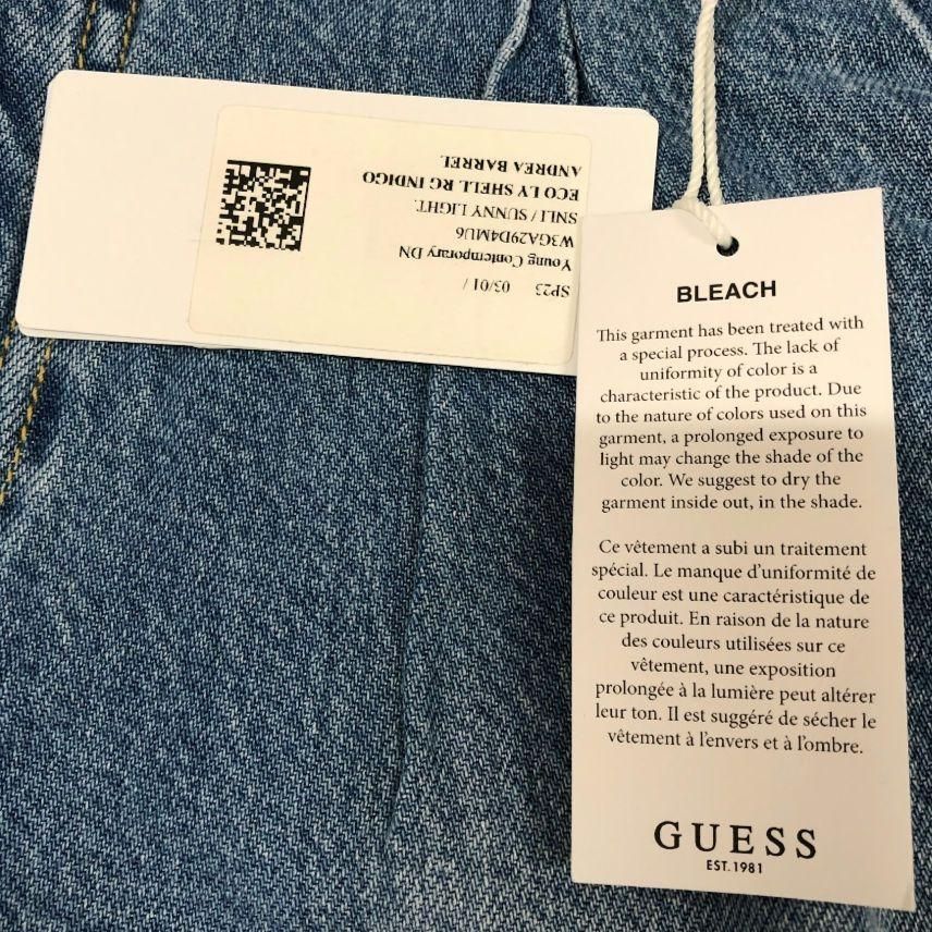 リラックスフィットジーンズ