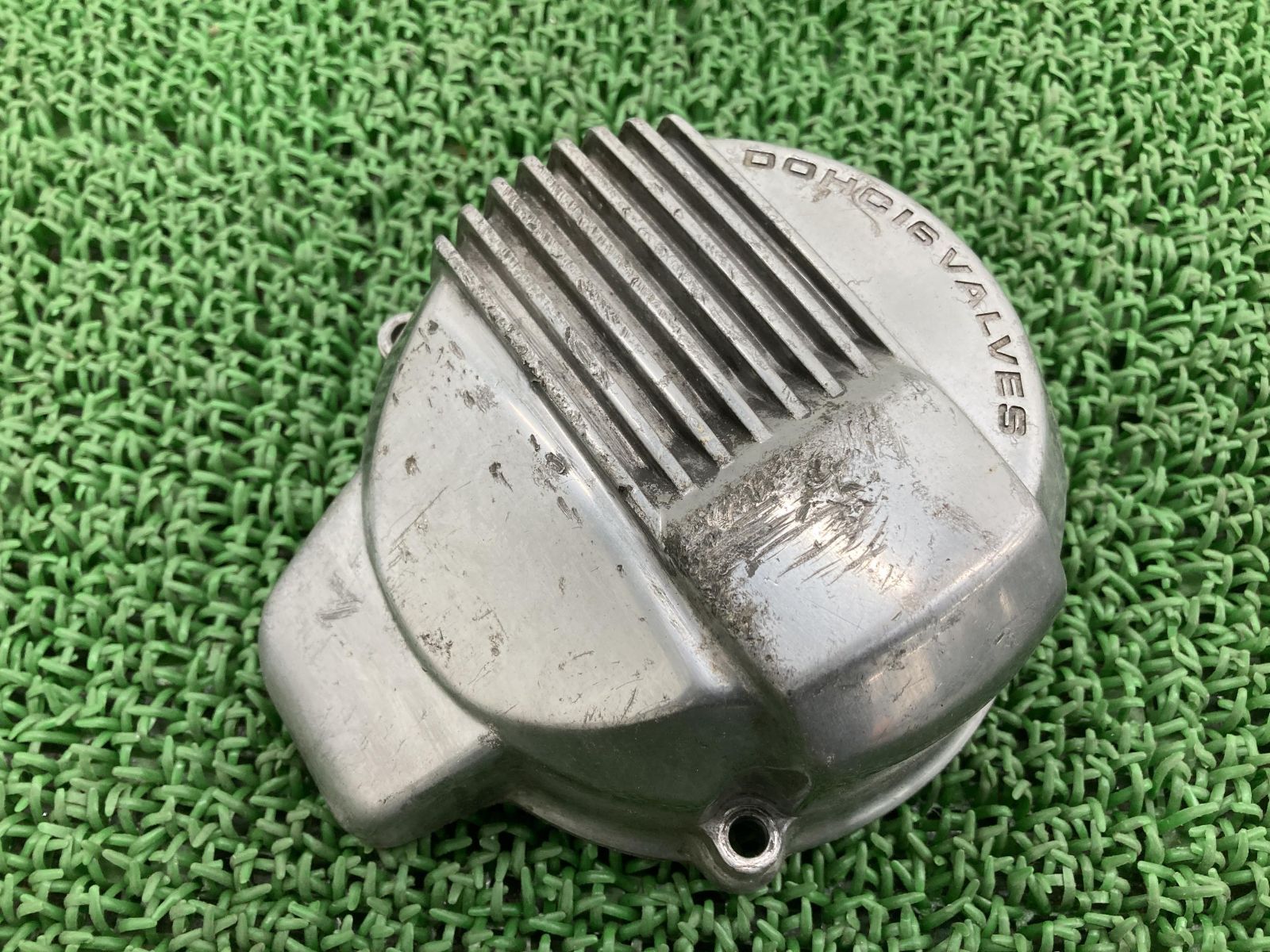 CBX400F エンジンカバー NC07-1011*** ホンダ 純正 中古 NC07-1011 当時物 ジェネレーターカバー ダイナモカバー 修復素材に 割れ欠け無し