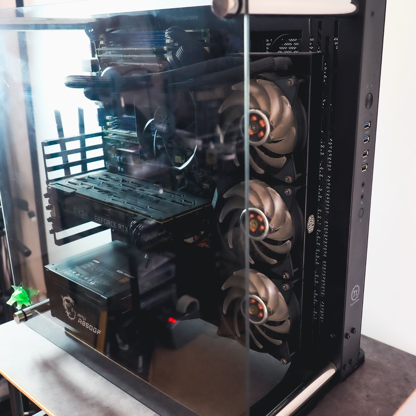 メモリ NVIDIA