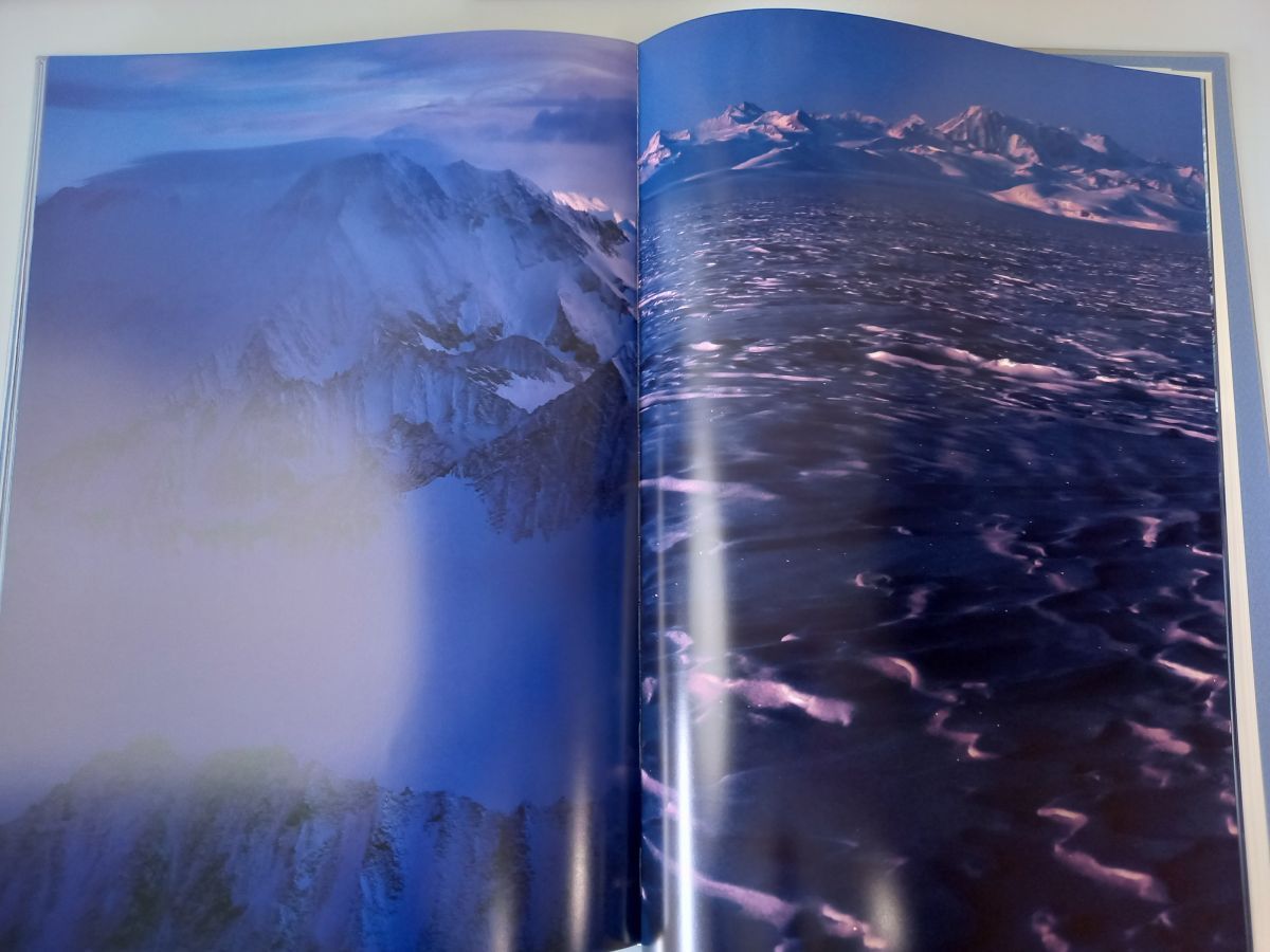 南極大陸 白川義員作品集 上巻 下巻 大型写真集 2冊セット 【公式通販】