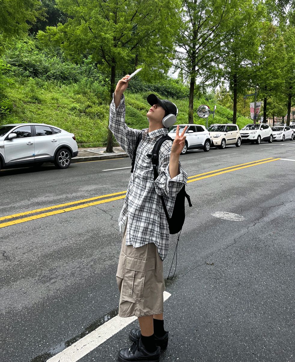 [COSYHARU公式] Delu Gradation Check Overshirt 送料・関税込み COSYHARU公式] Deluグラデーションチェックオーバーシャ​​ツ