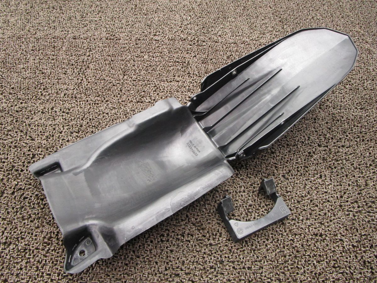 TE450 リアフェンダー □V131！ZKHA202 ハスクバーナ 【 H82 】 動画有