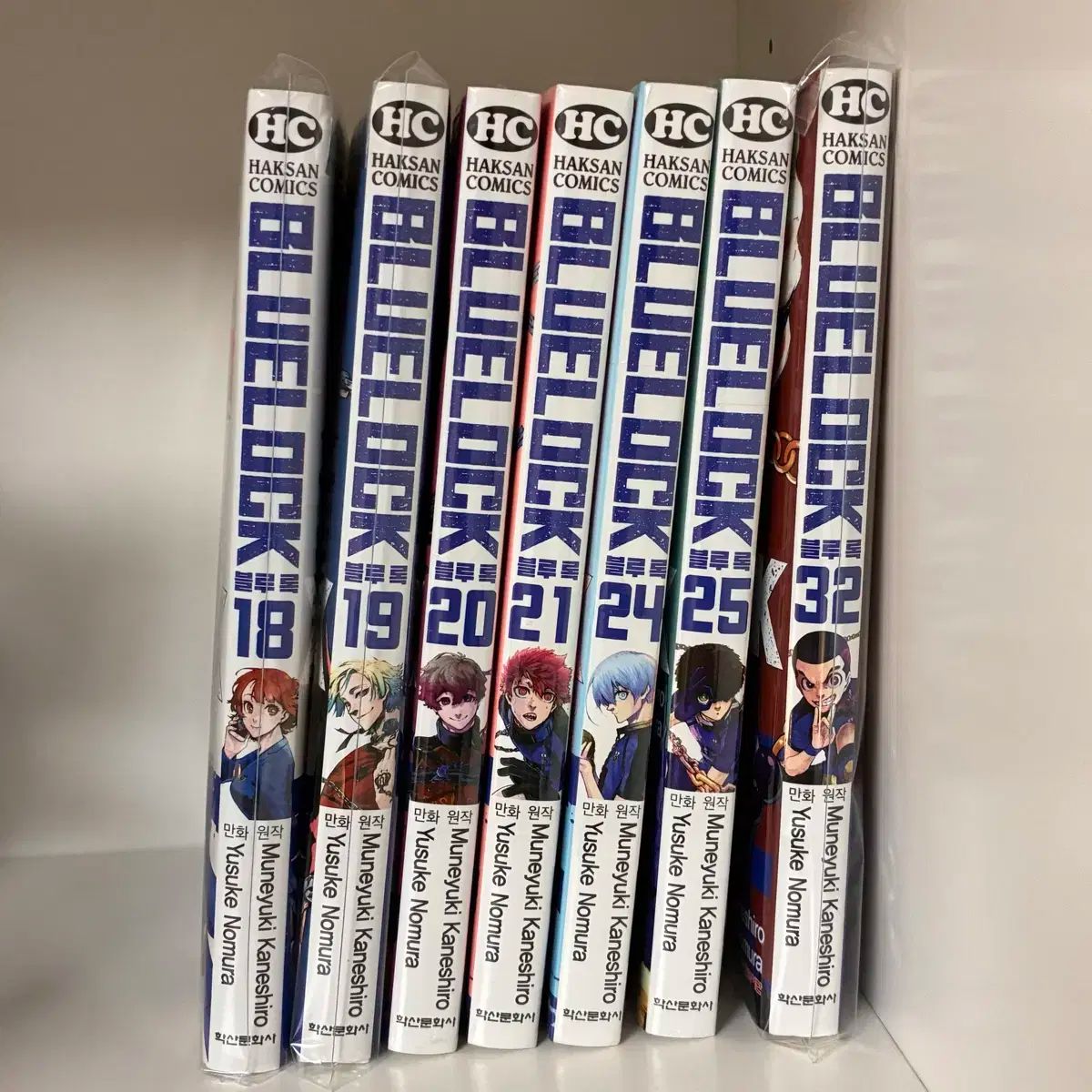 ブルーロック　全巻　1〜32巻 新品・未開封 ブルーロック 全巻セット 1-32巻 一部未開封 Yahoo!オークション