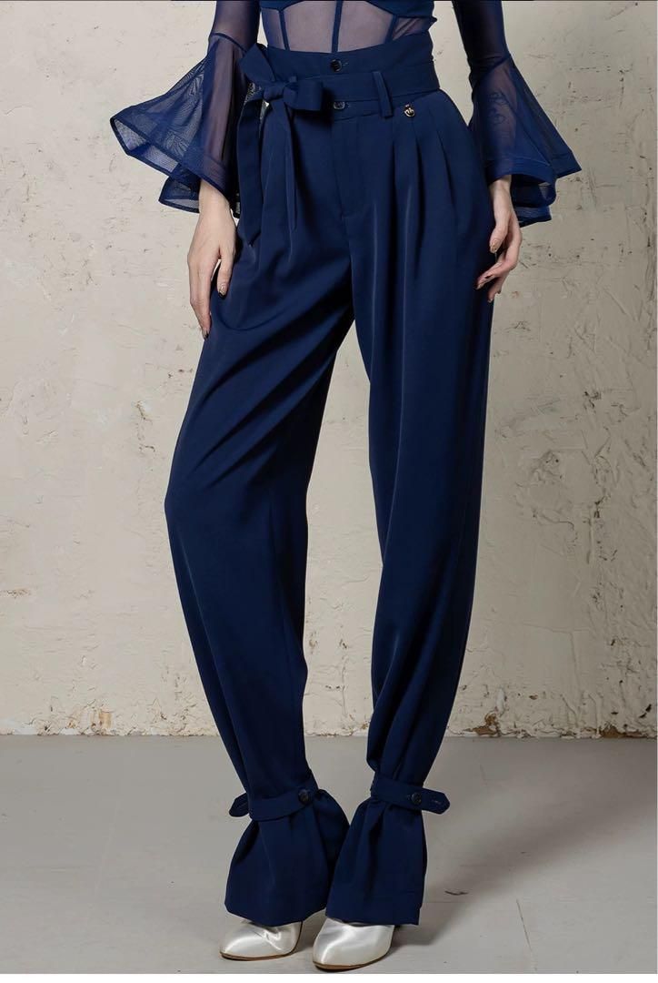 ♥ 人気のシンプル練習着♪絞れる裾のパンツ