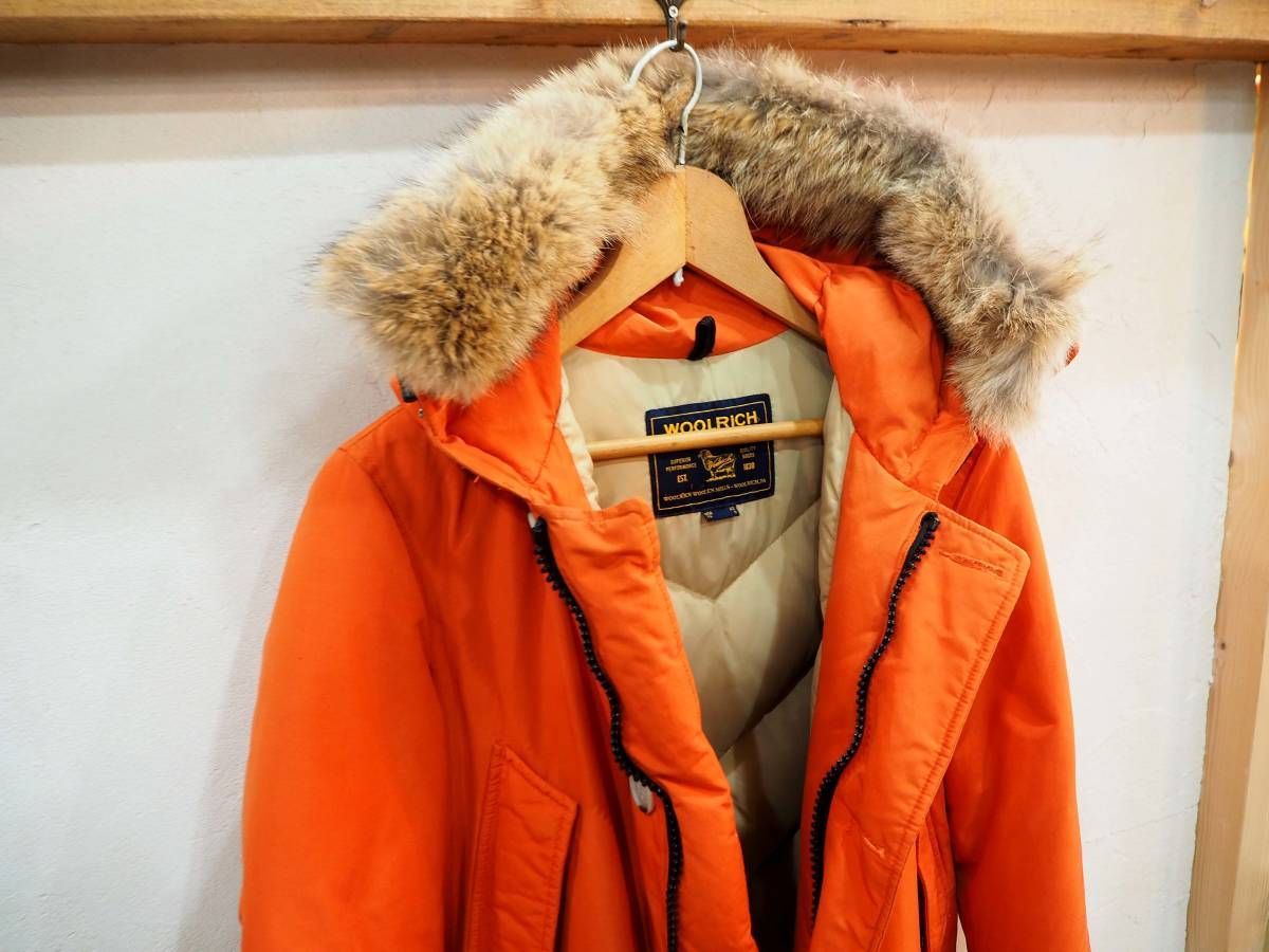 良品　WOOLRICH アークティックパーカ　ダウンジャケット　 L オレンジ WOOLRICH/ウールリッチ】これからの時期のマストアイテム！[2019.11.29