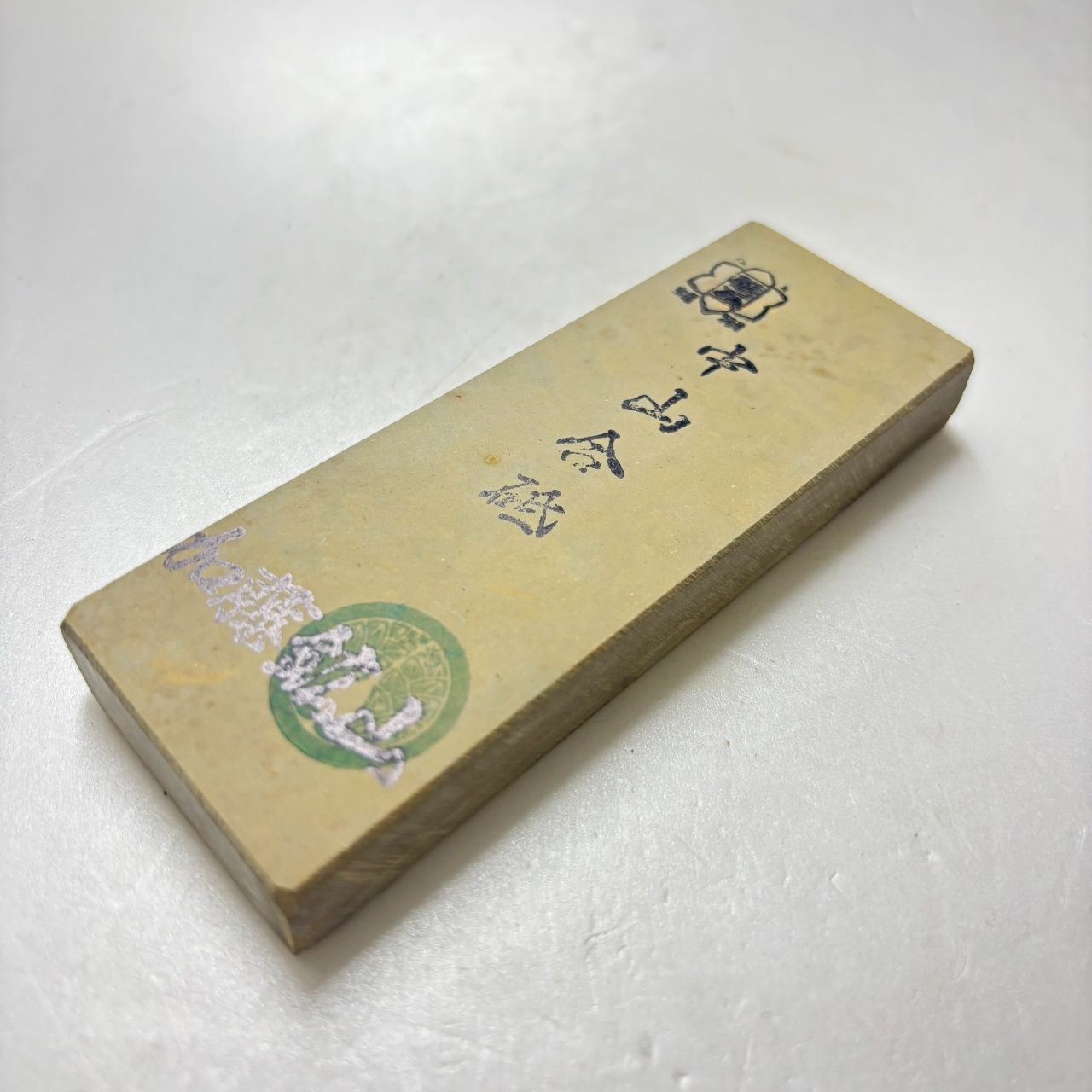 天然砥石　鳴瀧合砥　　剃刀用 砥石】正本山鳴瀧合砥・高雄産出 - KAIKAE.JP