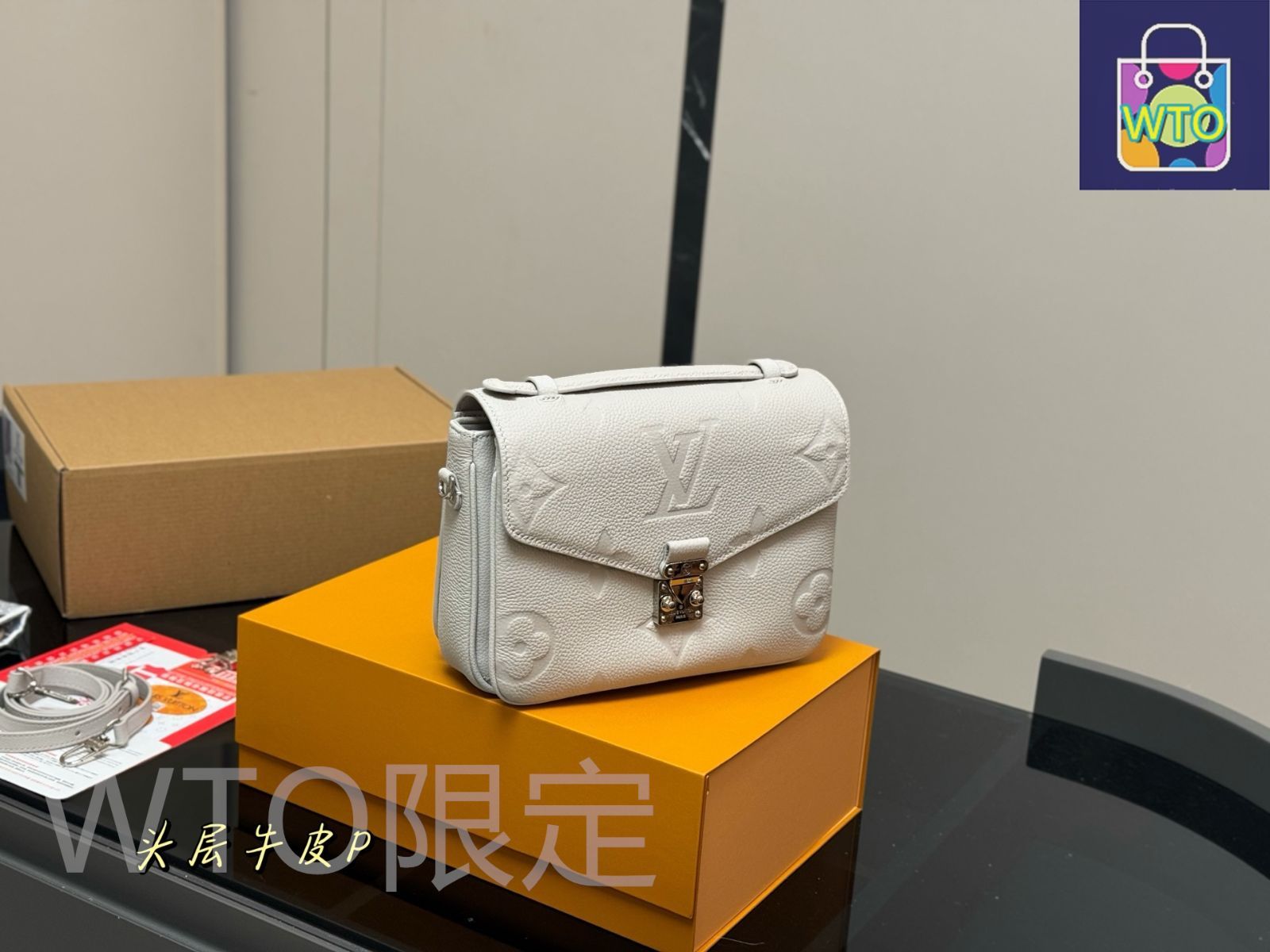 ❤️厳選一品⭐️新品展示品レベル⭐️国内正規品⭐️⭐️ルイヴィトン⭐️ミュレティクレ6 コメ兵｜【未使用品】ルイヴィトン モノグラム ポシェット