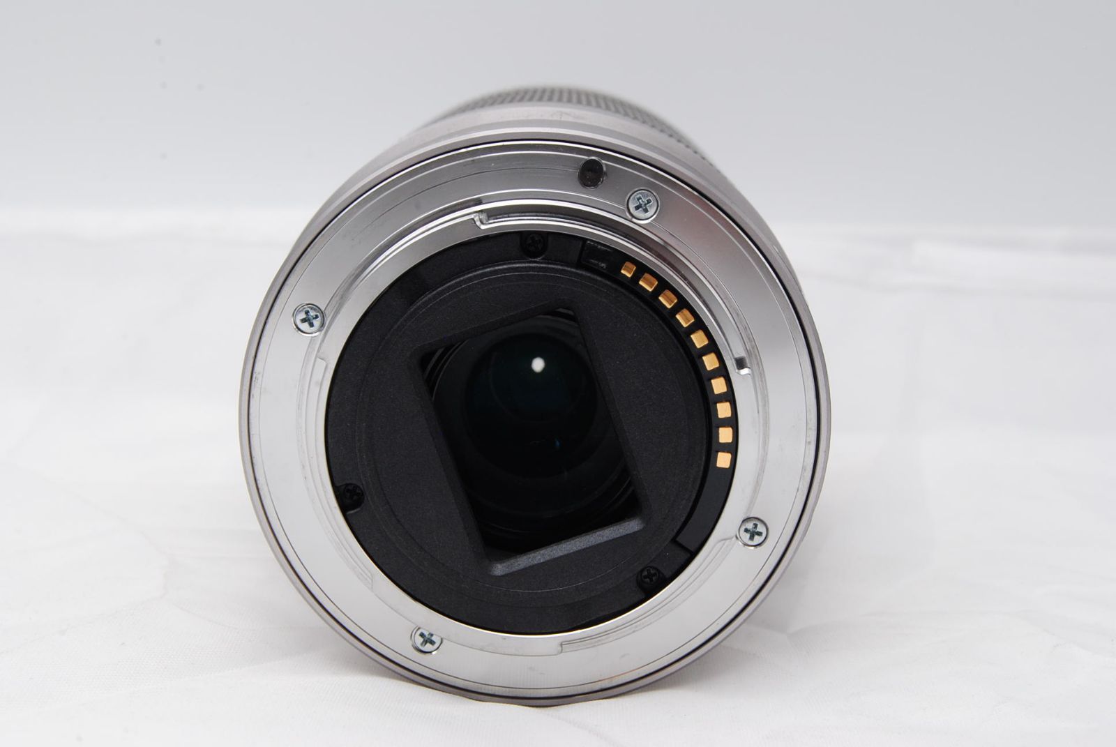 デジタル一眼カメラ“α”[Eマウント]用レンズ SEL55210 シルバー SONY