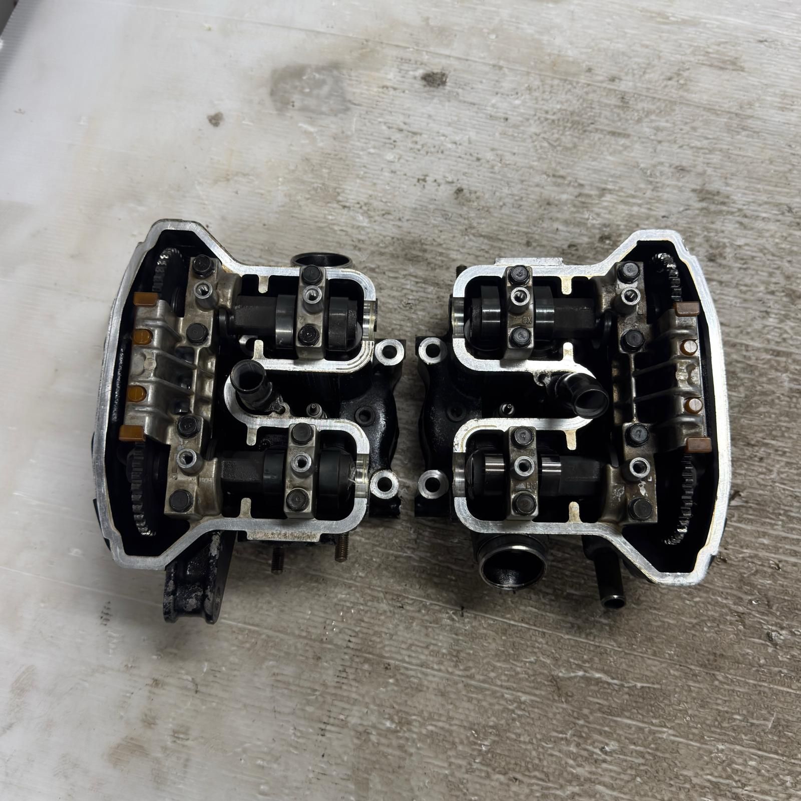 KAWASAKI エリミネーター250V VN250A シリンダーヘッド ASSY カワサキ