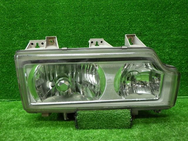 ビックサム 日産 UD 右ヘッドライト HID CD48J CG48R 110-25686