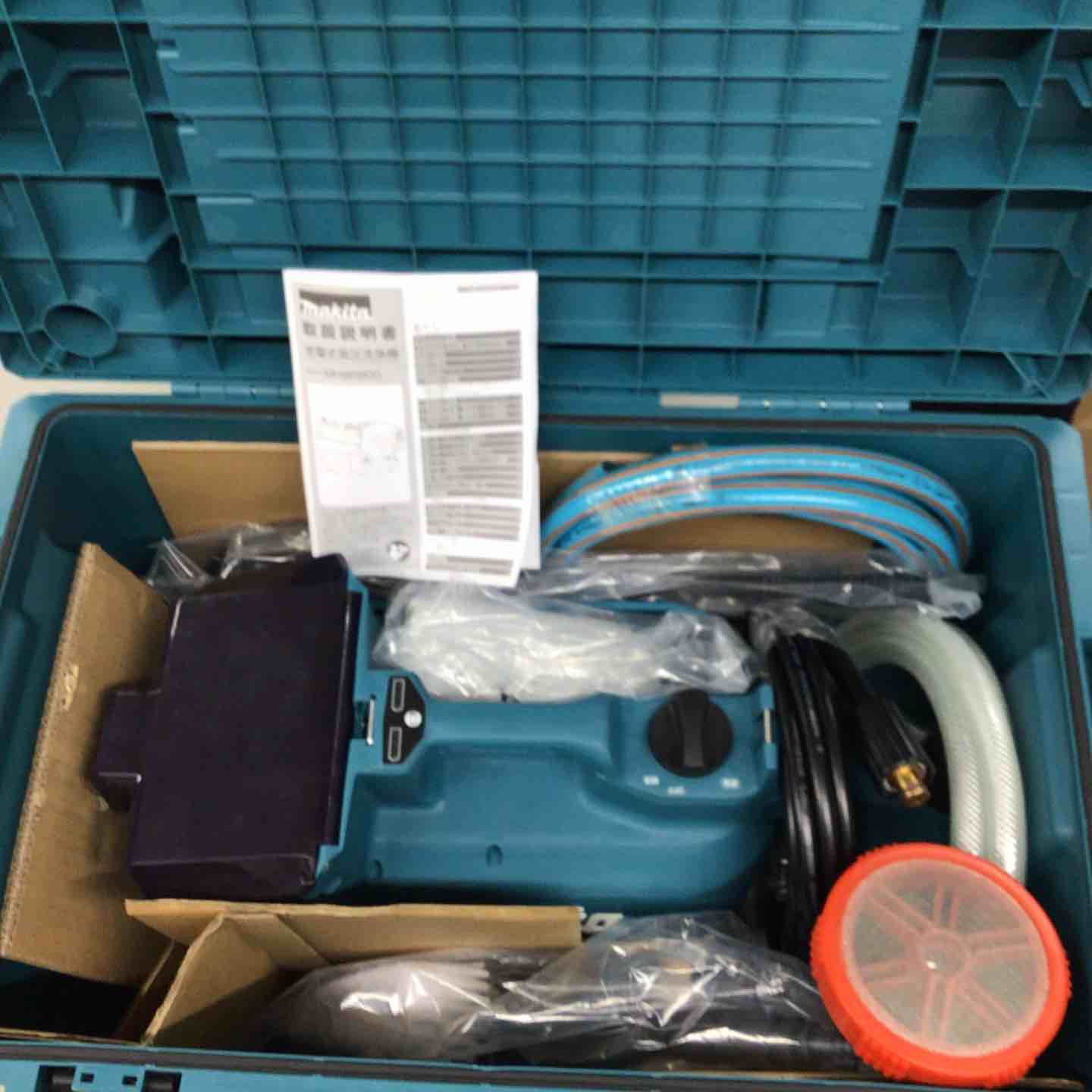 マキタ makita コードレス高圧洗浄機 MHW080DZK 戸田店
