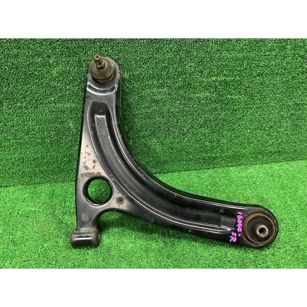 R様確認用 エブリィ DA64V 右フロントロアアーム ジョイン 4WD 45201-68H01 Z2S