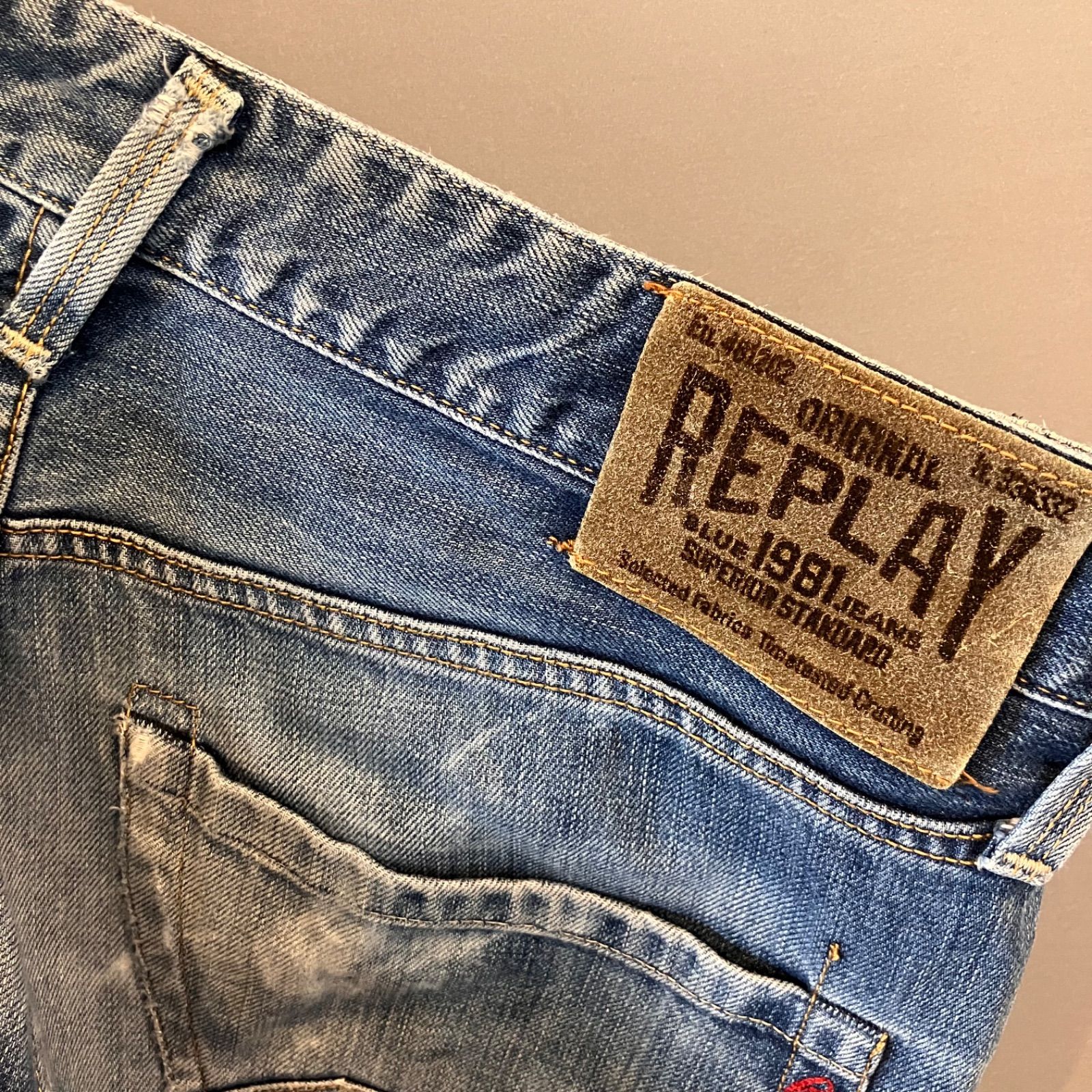 REPLAY リプレイ デニムパンツ ストレート ボタンフライ ダメージ 