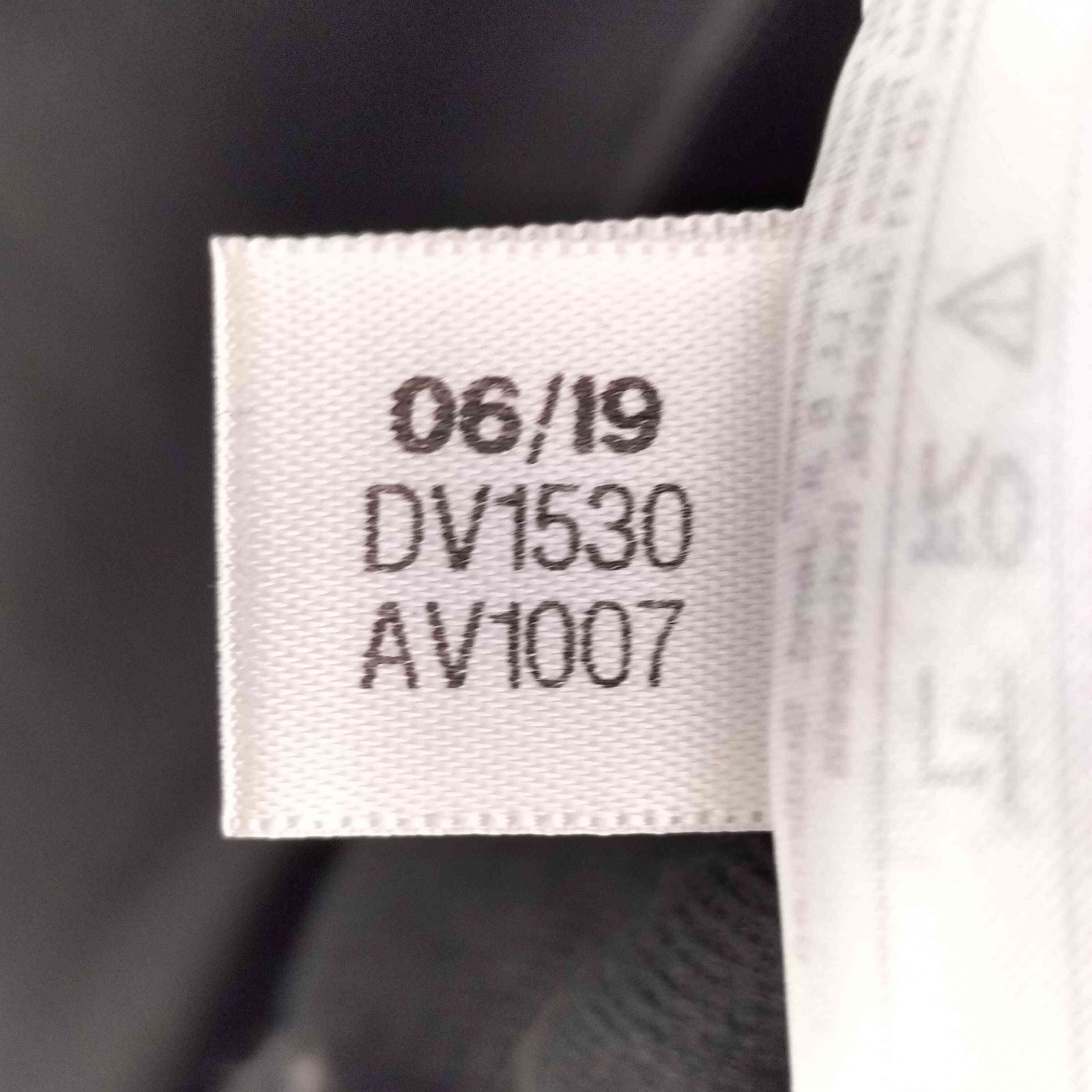 XS