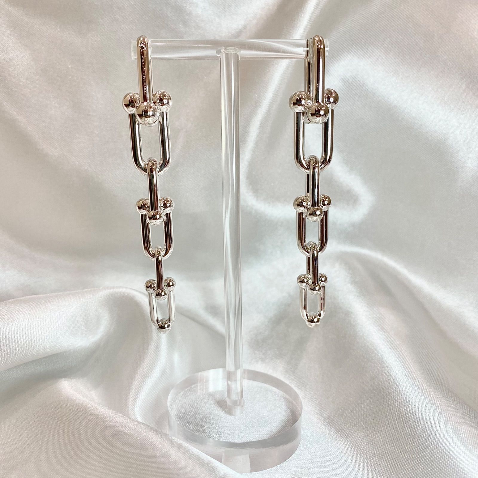 人気【Tiffany&Co】グラジュエイテッド リンク ピアス 未使用】Tiffany&Co.ティファニー ハードウェア グラジュエ
