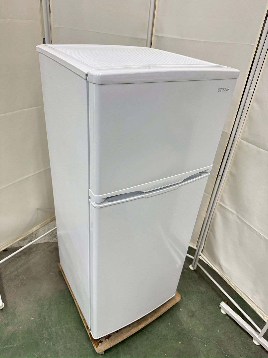 大阪 3か月保障付き 冷蔵庫 アイリスオーヤマ 2ドア 2025年 IRSD-12B-W IR-98