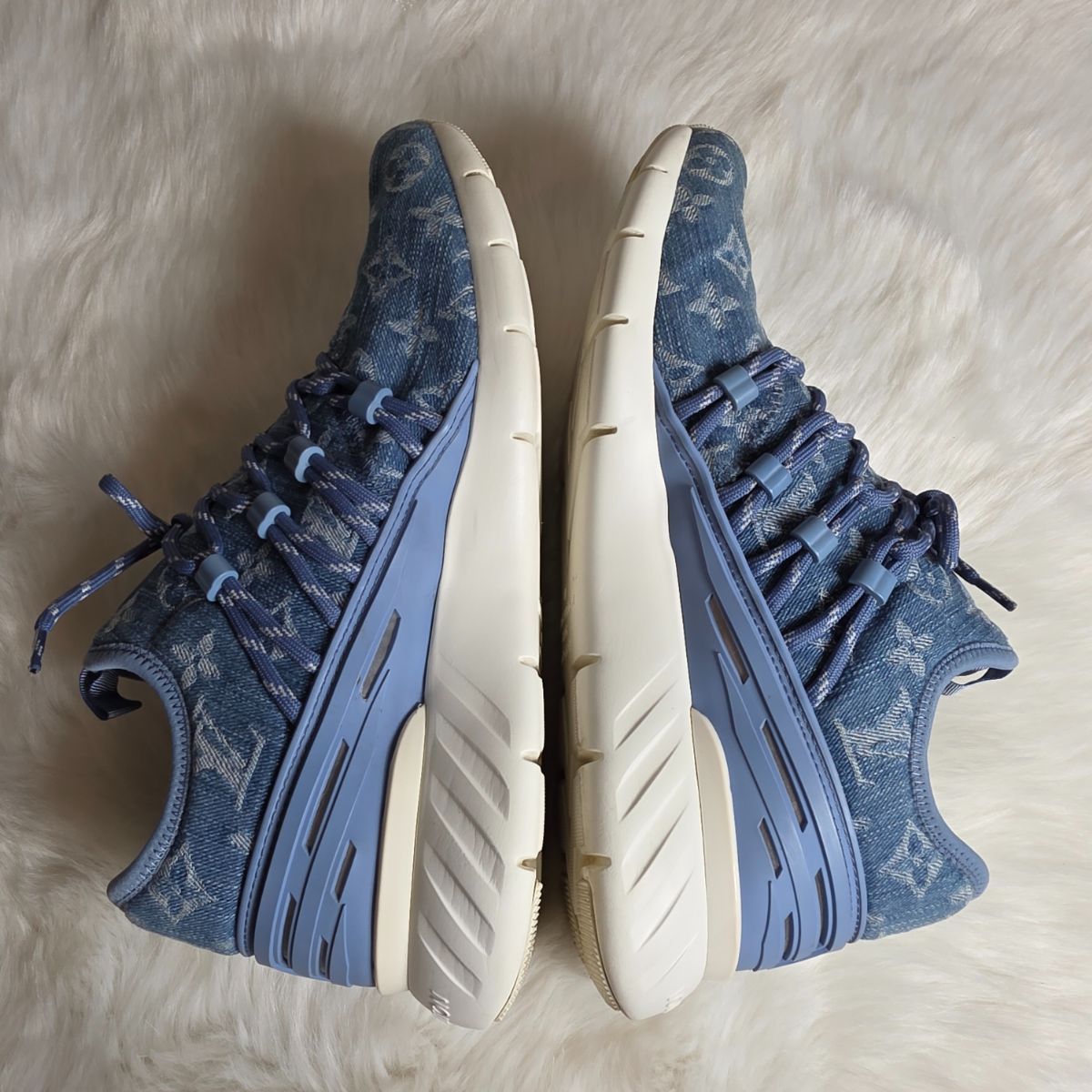 LOUIS VUITTON ルイヴィトン ローカット モノグラムデニム ファスト