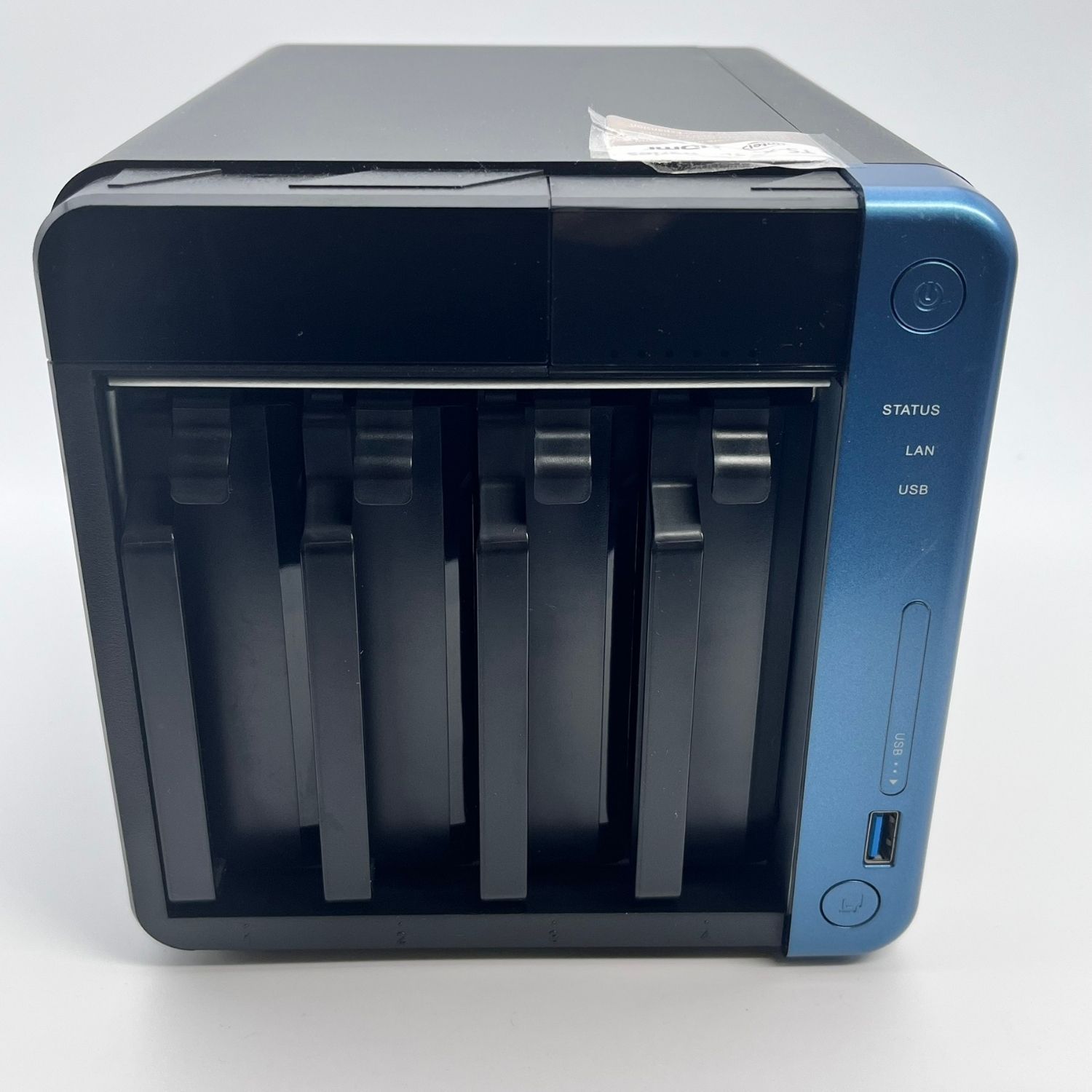 QNAP NAS TS-453be 4ベイモデル 本体のみ 電源入らず 動作未確認