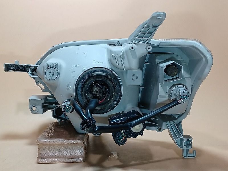 プロボックス　右ヘッドランプ　KOITO 52-279 2025年最新】Yahoo!オークション -52-279の中古品・新品・未使用