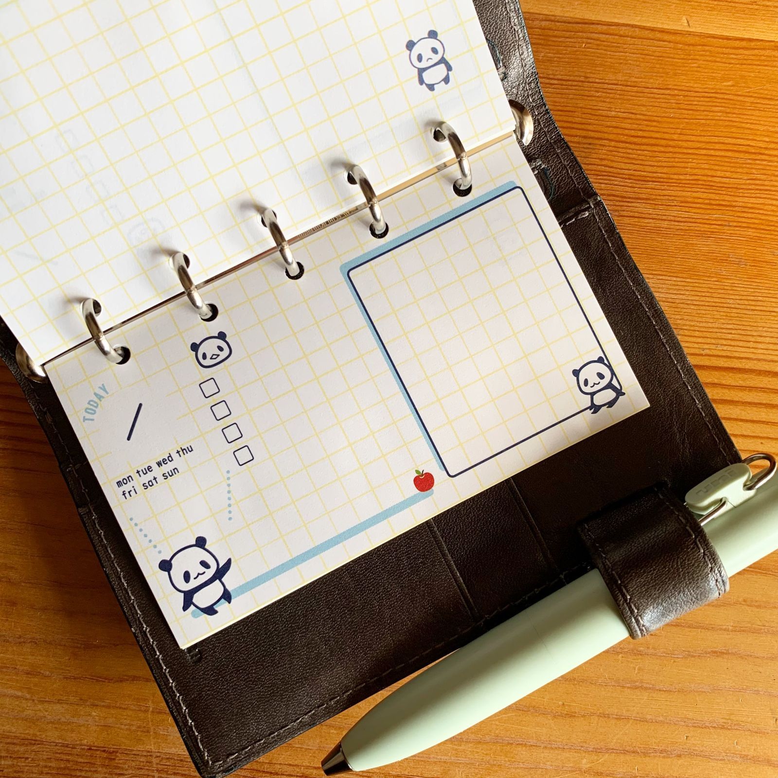 パンダ 5点おまとめ M5】パンダのシステム手帳リフィル5点セット - メルカリ
