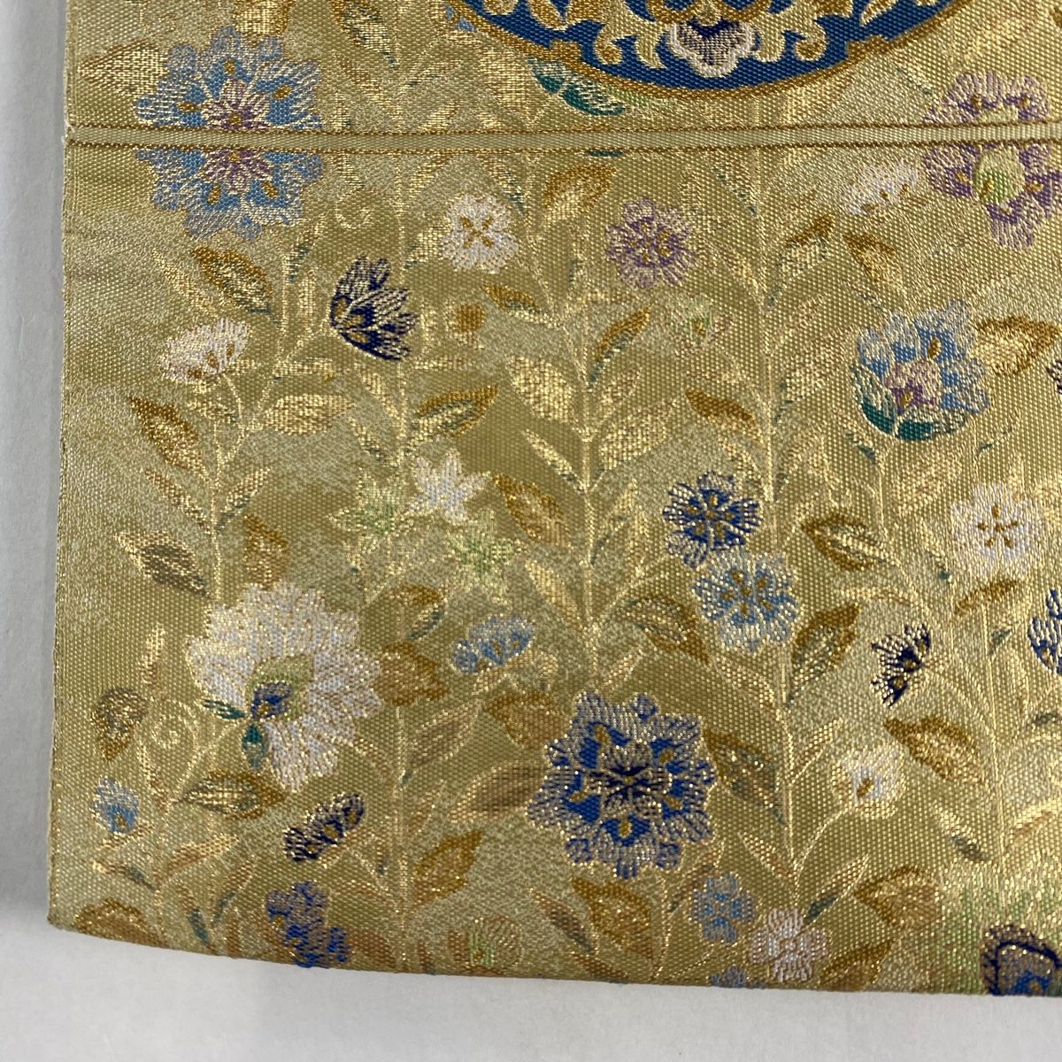 袋帯 名品 華文 草花 金糸 箔 ベージュ 六通 正絹 【中古】 - メルカリ