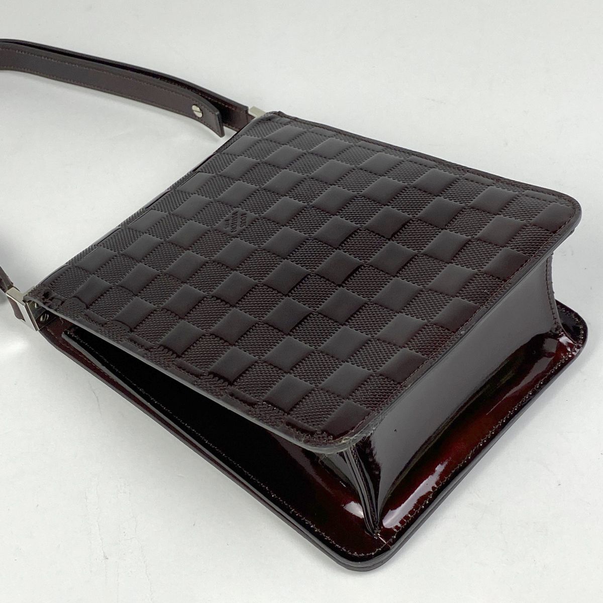 ルイヴィトン　ダミエ　クラブ　ヴェルニ　カーマイン（ワインレッド） ルイ・ヴィトン Louis Vuitton クラブ 2WAY エナメル ショルダー
