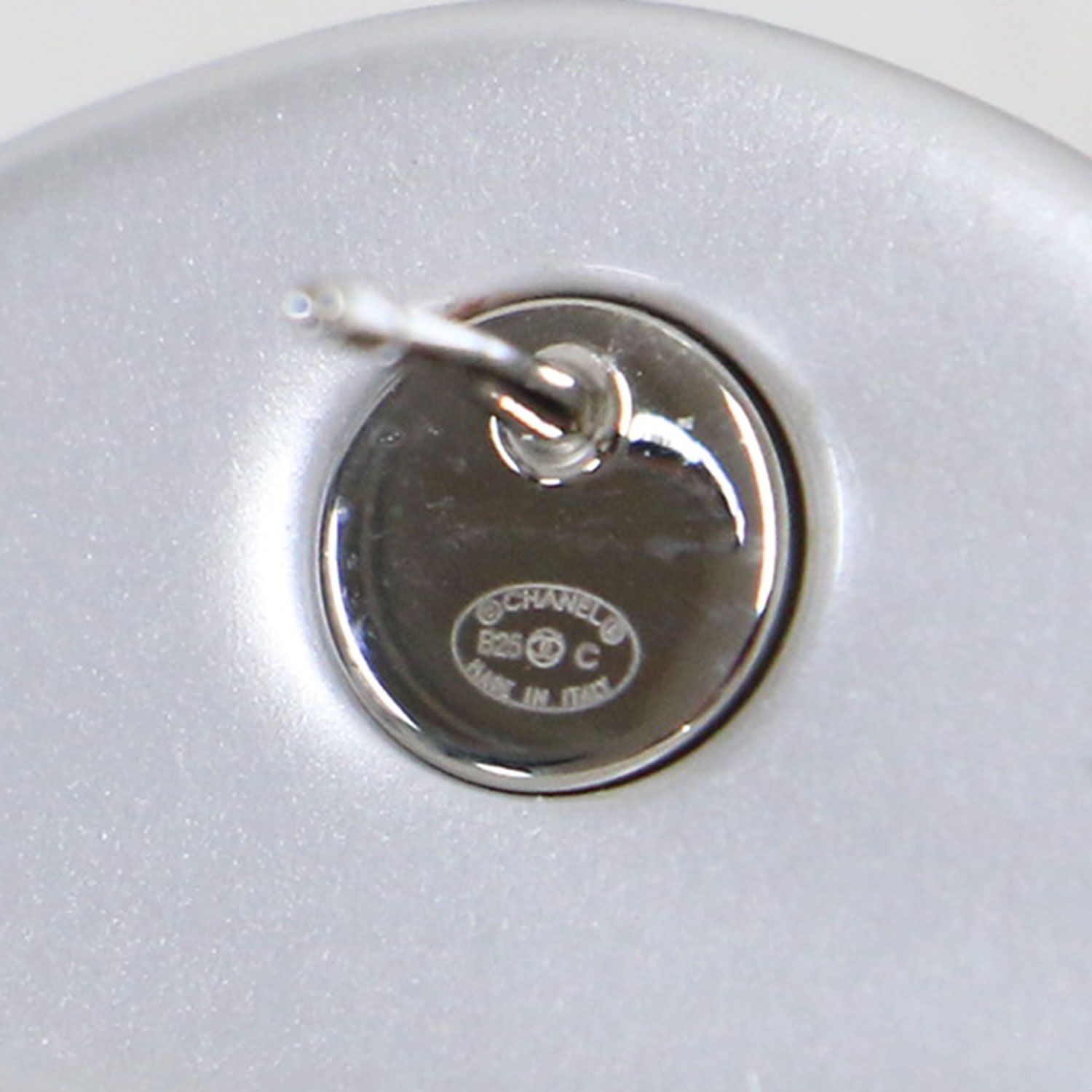 美品】CHANEL シャネル ピアス シルバー ホワイト / 25春夏 ココマーク  