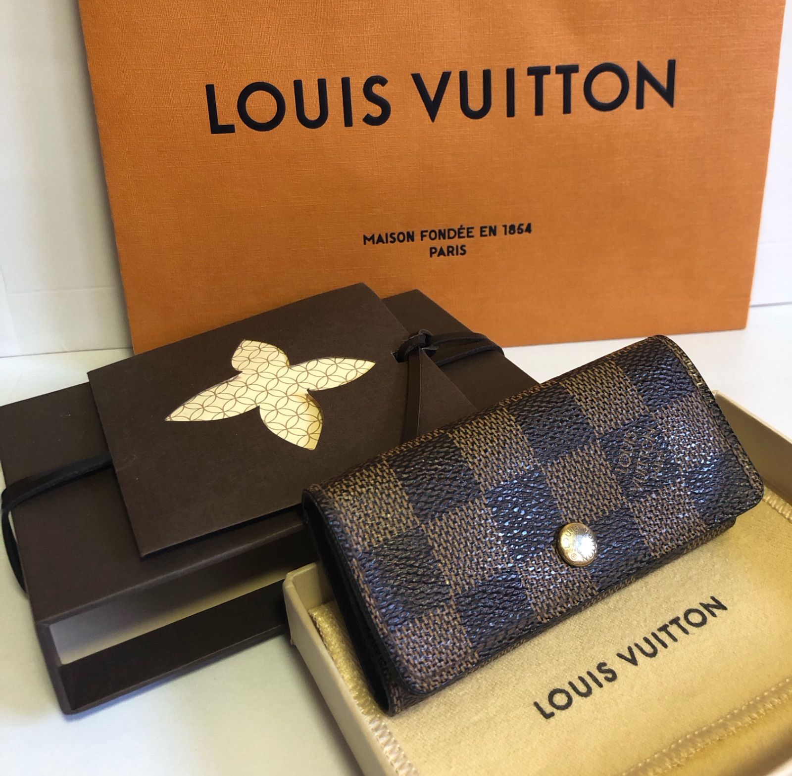 ☆ LOUIS VUITTON ルイヴィトン ダミエ ４連キーケース