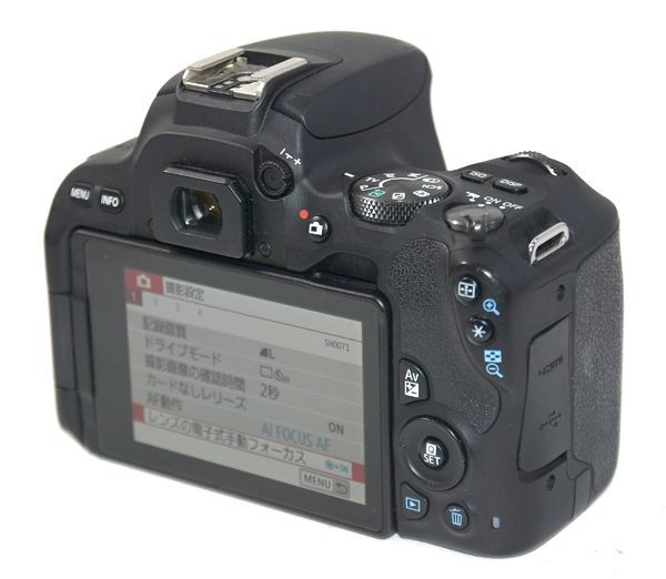 ☆Canon キャノン EOS KISS X9 ダブルズームキット デジタル一眼