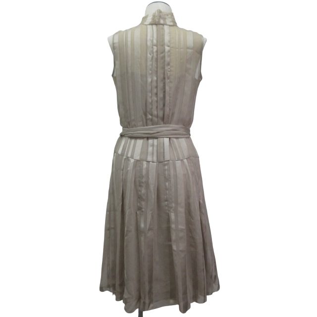 abahouse devinette ワンピース ノースリーブ ふくらませる 