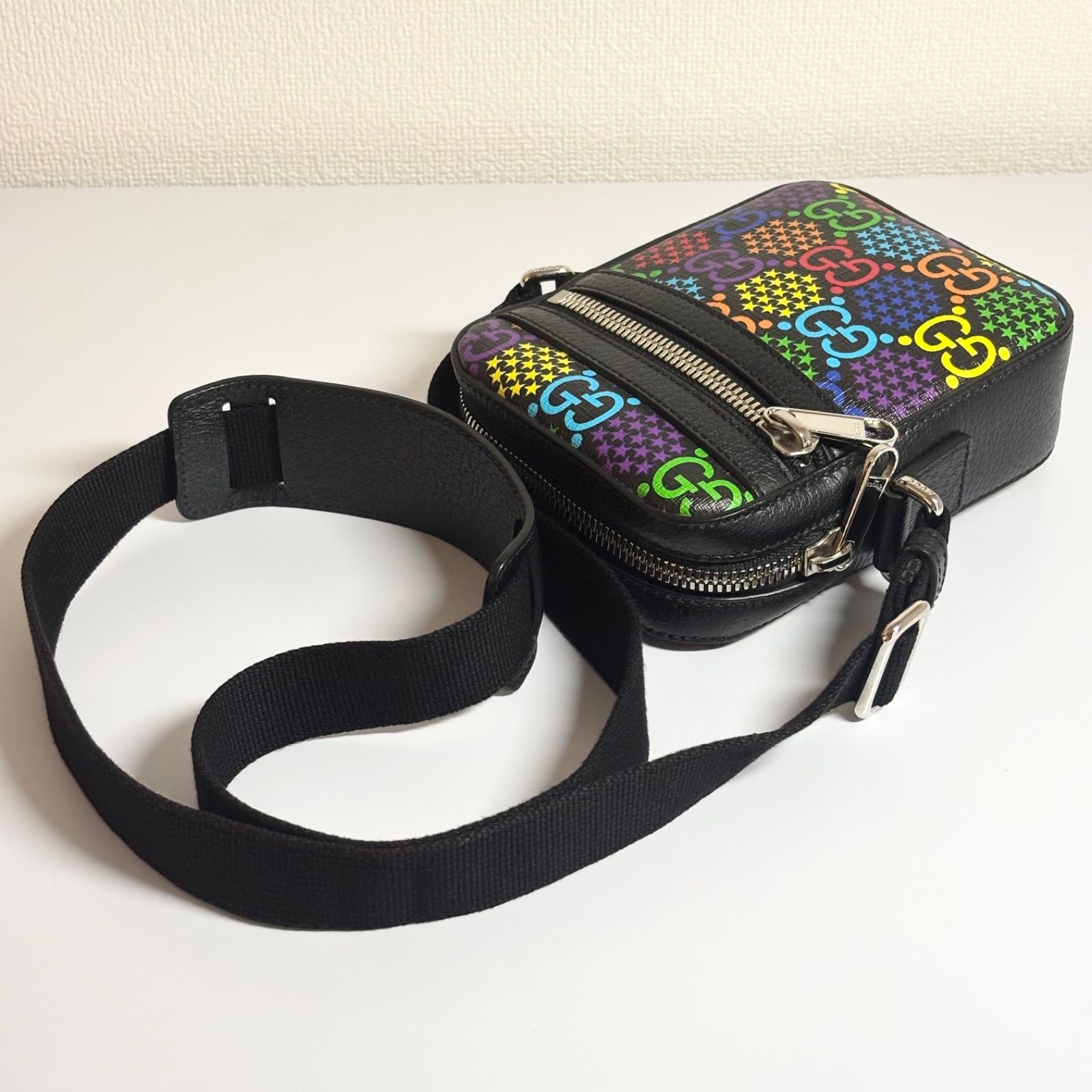 ★送料込★GUCCI GGサイケデリック ショルダーバッグ 美品 GUCCI グッチ GG サイケデリック ショルダーバッグマルチ