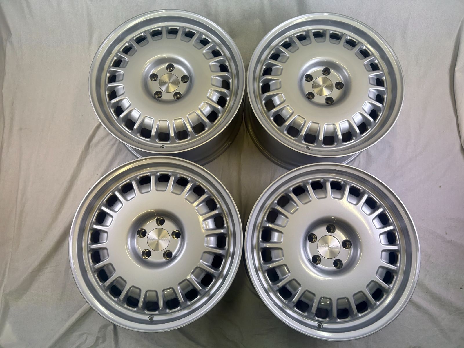 Rotiform ロティフォーム PMF シルバー 4本セット 19インチ 8.5J インセット 45 5H PCD112 ハブ66.6