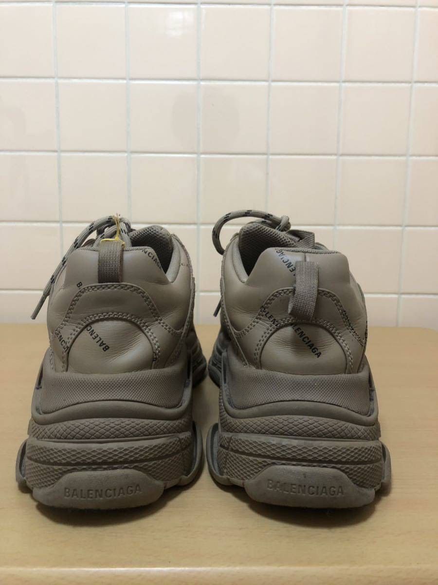 付属品なし BALENCIAGA バレンシアガ ALLOVER LOGO TRIPLE S オールオーバーロゴ トリプルS ダッドスニーカー  サイズ43 FK - メルカリ