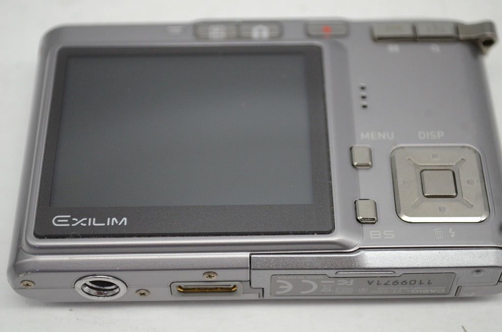 500 コンパクトデジタルカメラ