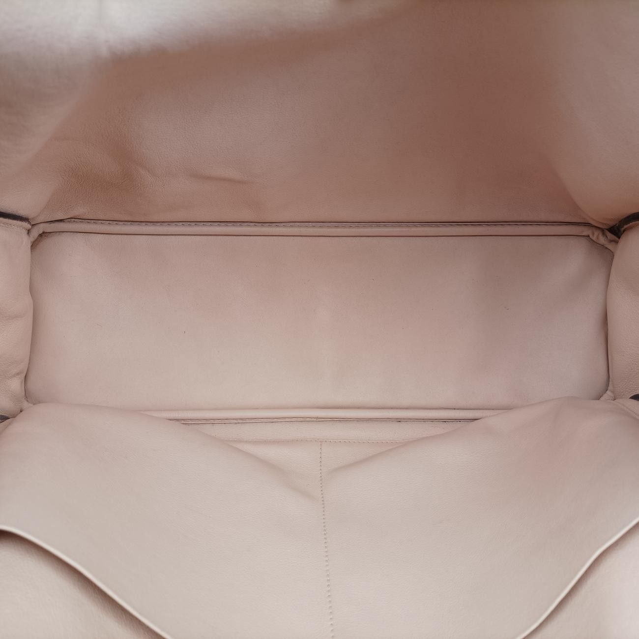 Diorディオリッシモ ベージュ×パープル