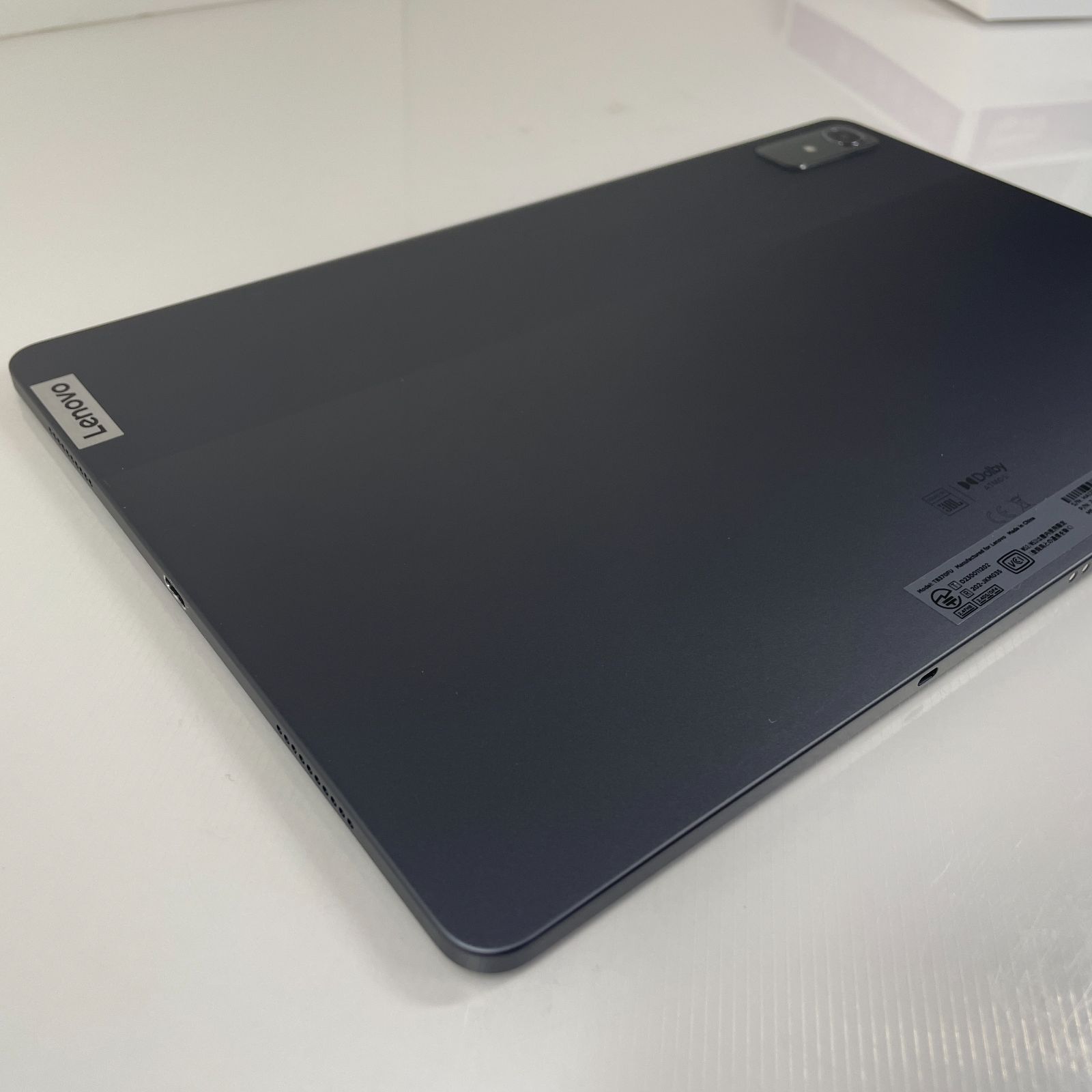 Lenovo Tab P12 - ストームグレー Wi-Fi 128 GB ZACH0002JP VETTDRUCK_DE