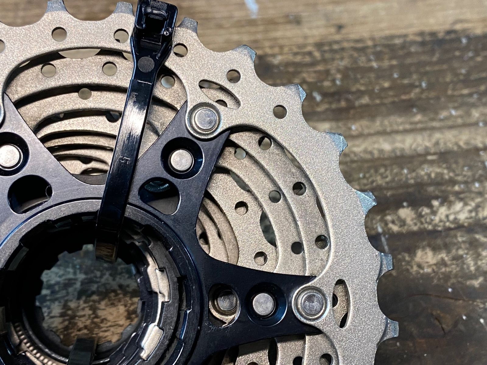 シマノ アルテグラ 14-28t スプロケ ジュニア 6800 スプロケット