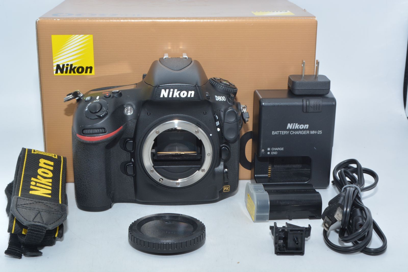 極上美品　Nikon D800ボディ Nikon デジタル一眼レフカメラ D800 ボディー : ぽちっとほわっ