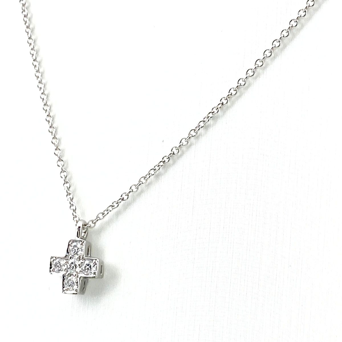 ティファニー　クロスモチーフ ネックレス TIFFANY&Co. ティファニー クロス 十字架 モチーフ ネックレス