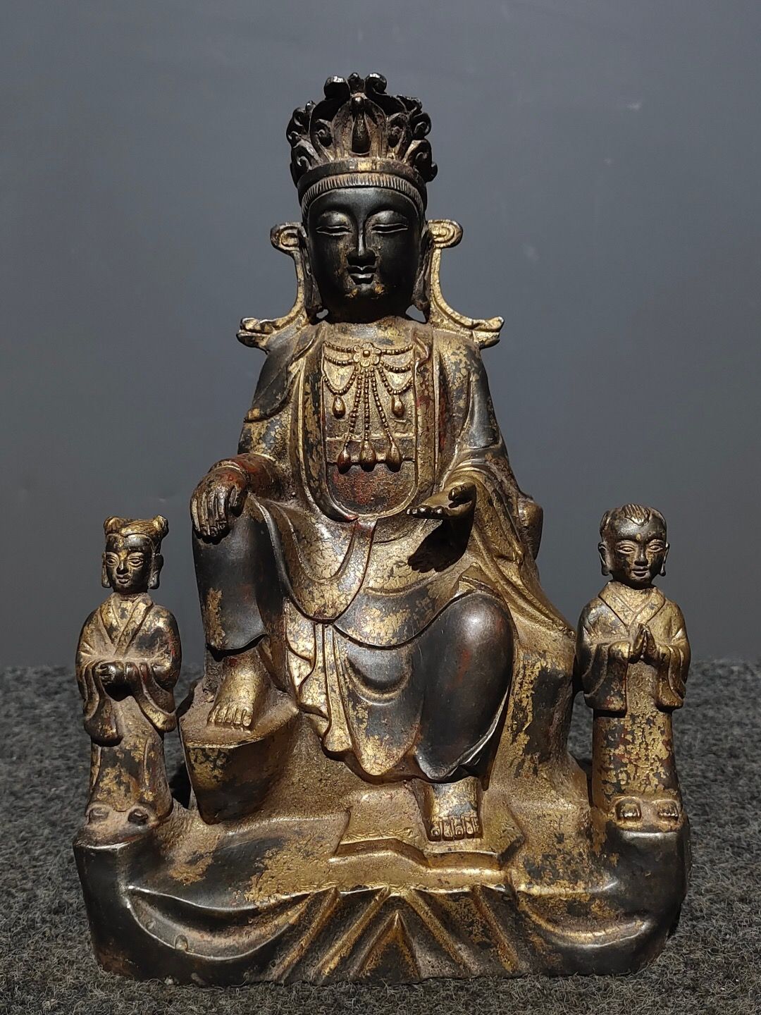 旧家蔵出し 銅製 浮彫 鏨刻 泥金 送子觀音像 仏像 密宗密教 供養品 古美術品 収集家