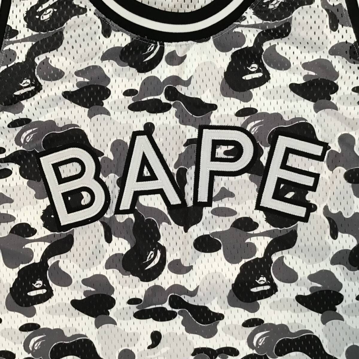 BAPE KIDS ベイプキッズ タンクトップ 迷彩 カモ 120cm ABC CAMO NYC LOGO TANK TOP 2025年6月14日(土)発売。 NO: 1L30