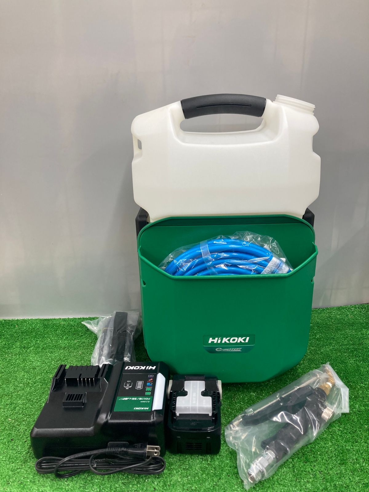 中古品】【0922】HiKOKI エアコン高圧洗浄機 AW18DBL(SA