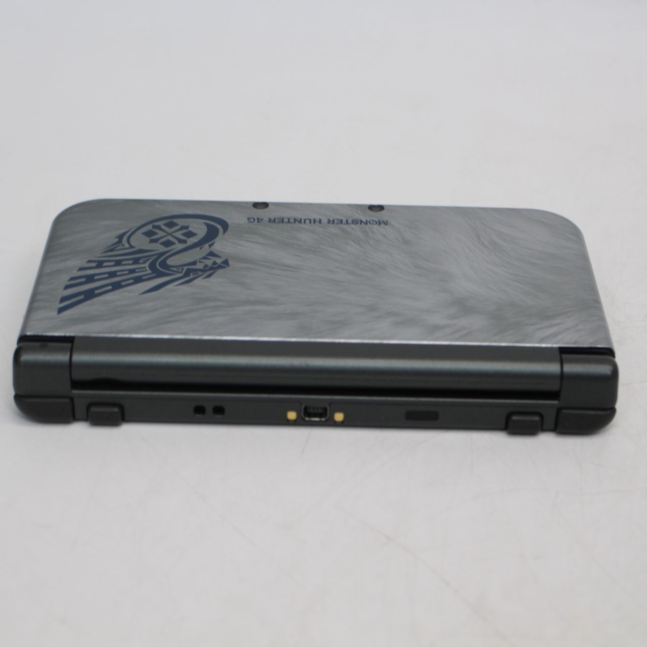 224)Newニンテンドー3DS LL モンスターハンター4G スペシャルパック