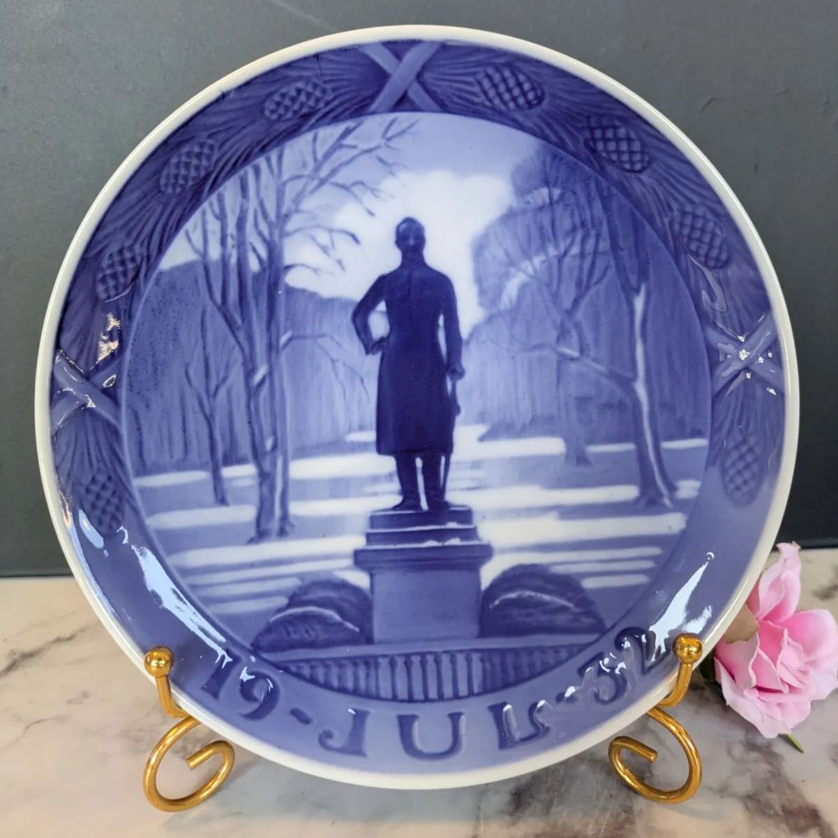 ロイヤルコペンハーゲン イヤープレート 1932年 フレデリックスベア庭園