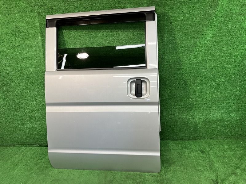 ミニキャブ DS17V 右リアドア G ニホンイタ M28Q8 MQ512634 Z2S