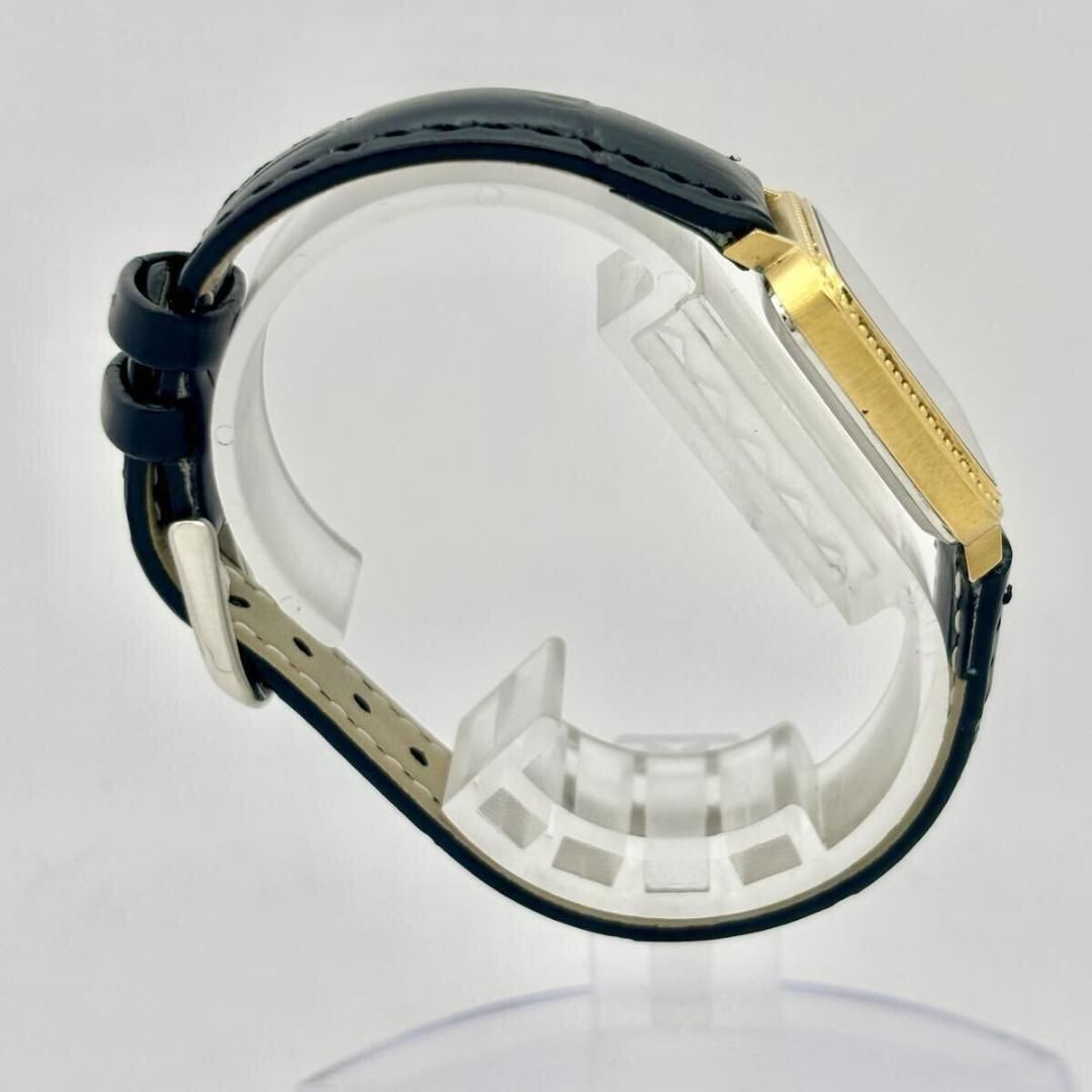 新品電池】UNIVERSAL GENEVE ユニバーサルジュネーブ レディース