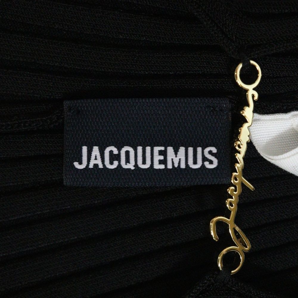 JACQUEMUS (ジャックムス) チャームロゴ クロップド丈 マイクロ