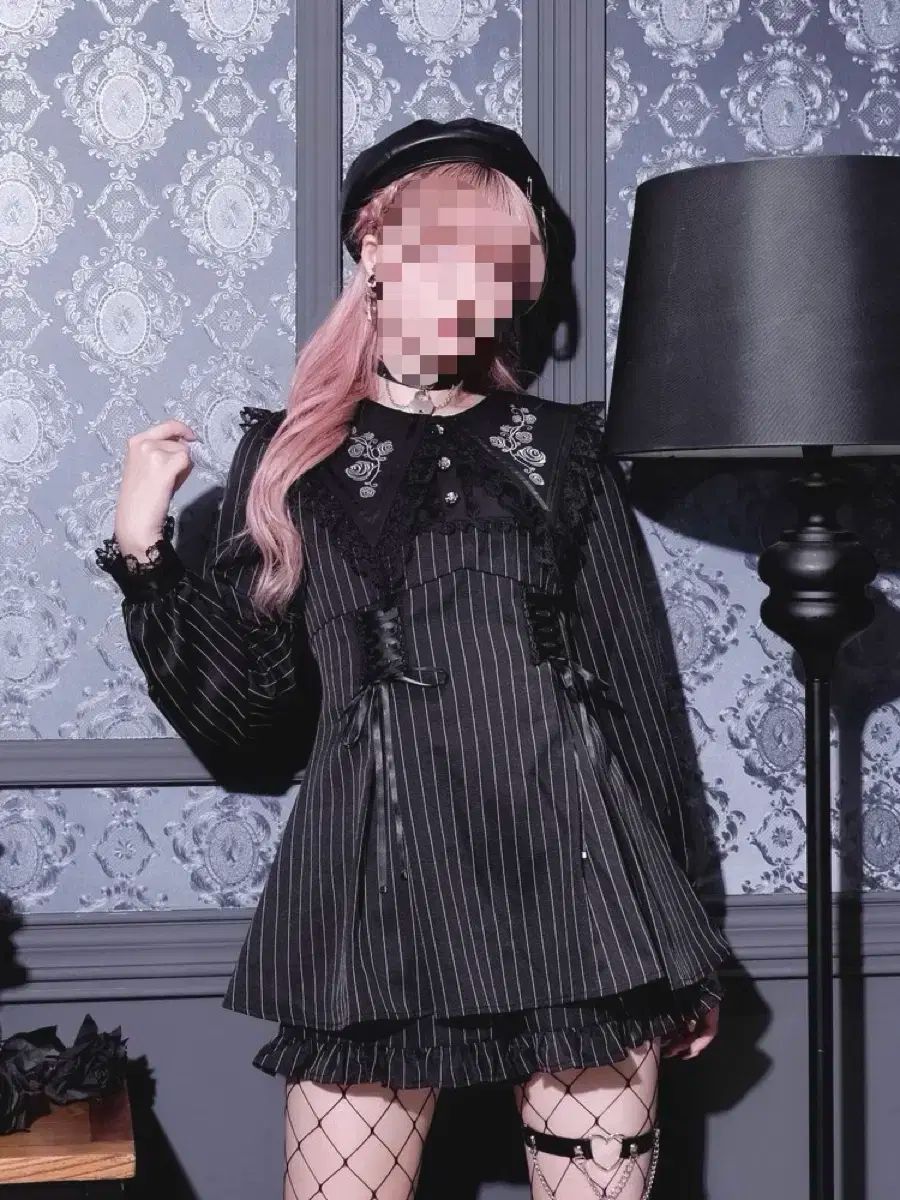 NOEMIE ノエミー ゴシック 刺繡 セットアップ 量産地雷原リズ リー サマズド マロウロジタ
